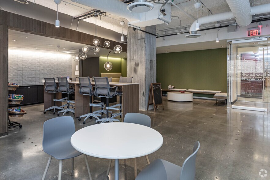 More Photos Of 609 SW 8th St, Bentonville Loft Creative Space For Lease