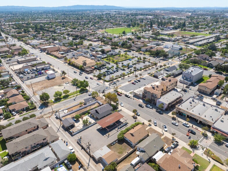 More Photos Of 514 N Azusa Ave, Azusa Carwash For Sale