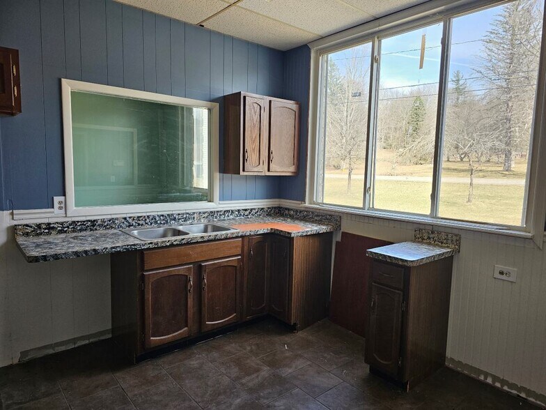 More Photos Of 5035 Route 60, Sinclairville Distribution For Sale
