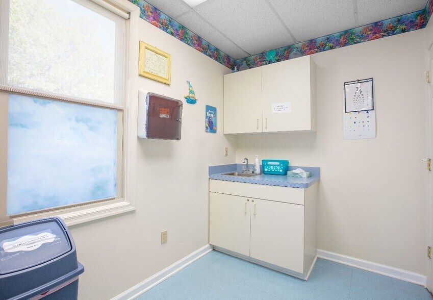 More Photos Of 10411 Courthouse Rd, Spotsylvania Medical For Sale