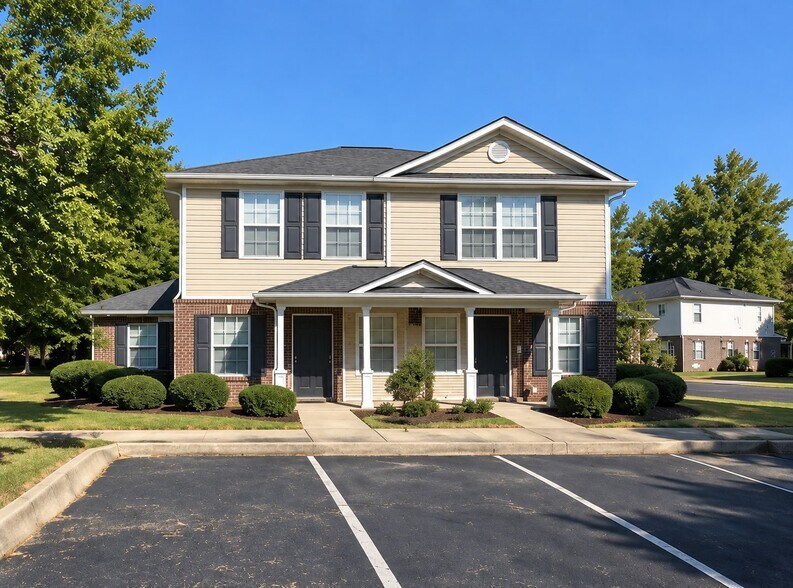 More Photos Of 1004 Mineral Cir, Sumter Apartments For Sale