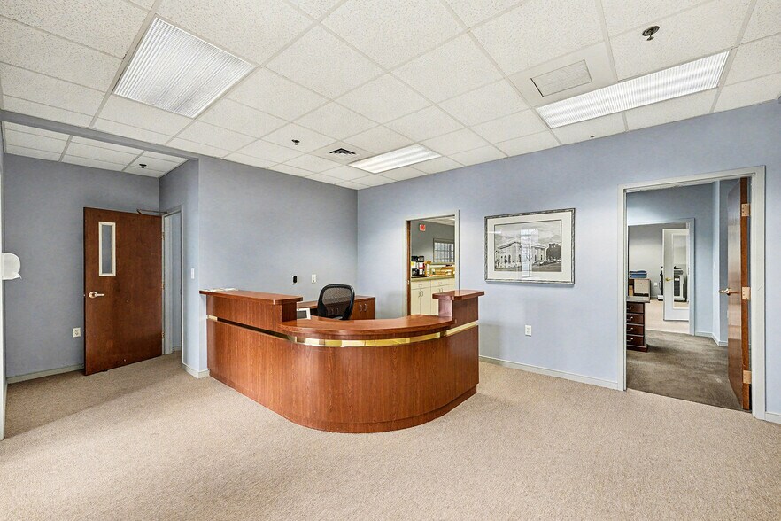 More Photos Of 415-417 Wolfe St, Fredericksburg Medical For Lease