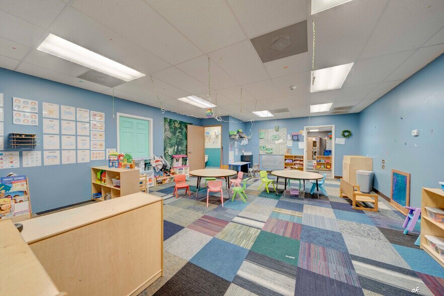 More Photos Of 1712 Beck Ave, Panama City Office For Sale