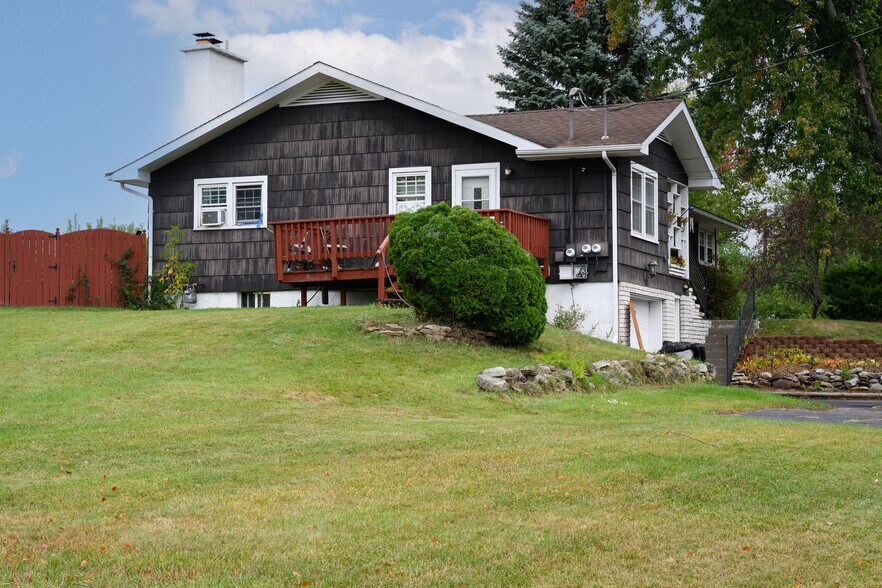 More Photos Of 53 Banker Rd, Morrisonville Manufactured Housing Mobile Home Park For Sale