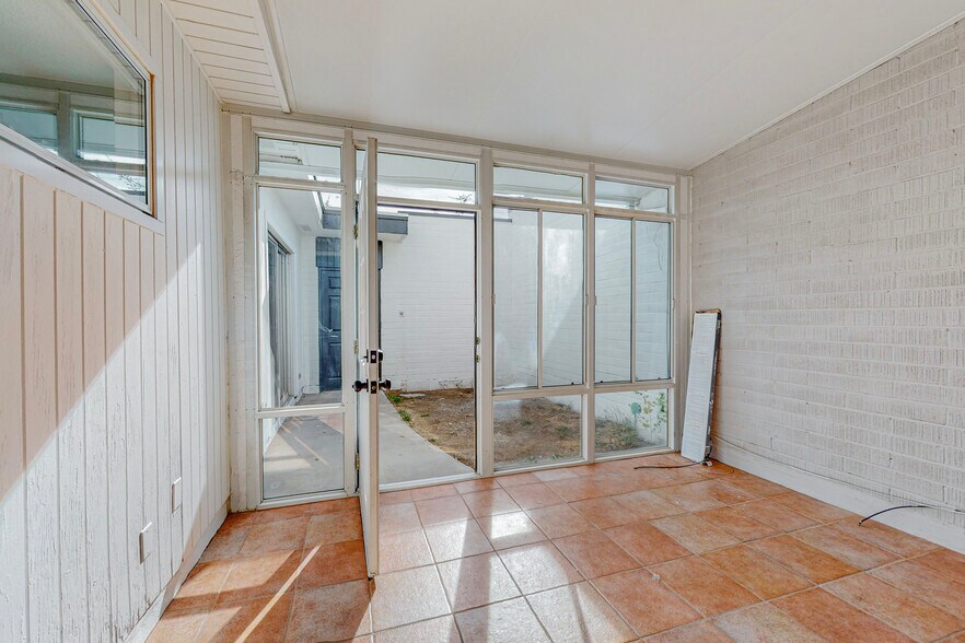 More Photos Of 1309 Virginia St NE, Albuquerque Apartments For Sale