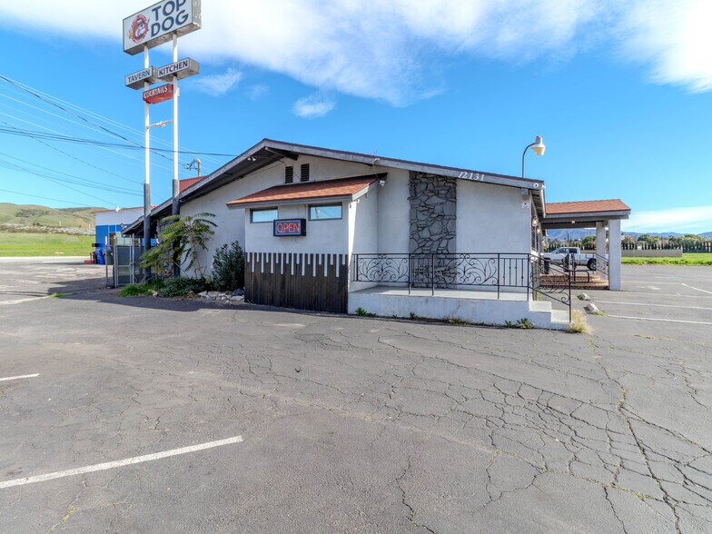 More Photos Of 12131 14th St, Yucaipa Restaurant For Lease