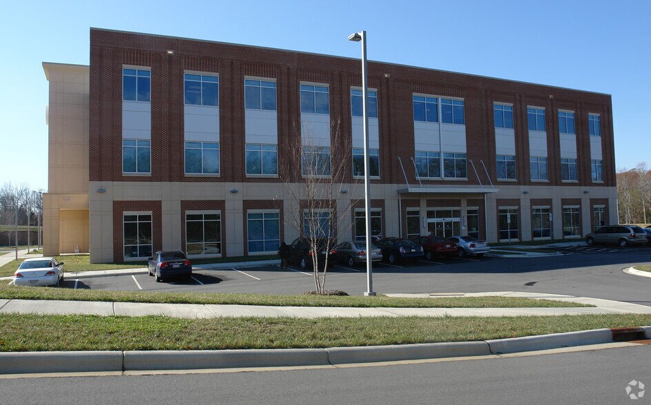 More Photos Of 10545 Blair Rd, Charlotte Medical For Lease