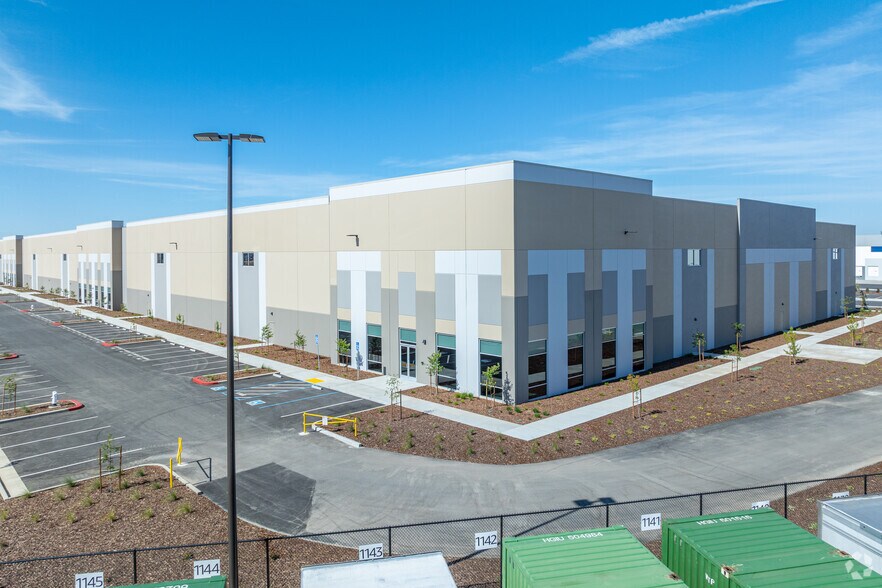 More Photos Of 7000 Power Line Rd, Sacramento Unknown For Lease