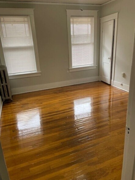 More Photos Of 162 Clark Pl, Memphis Apartments For Sale