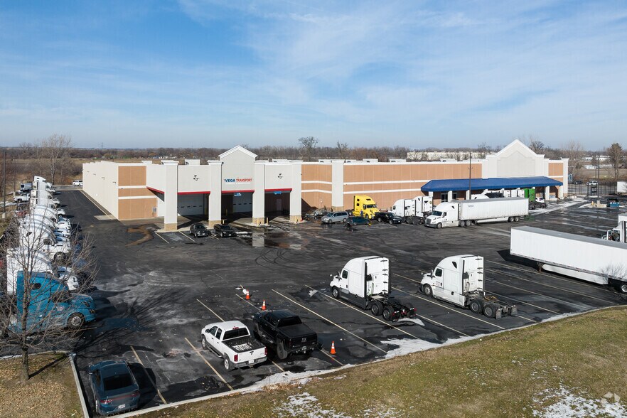 More Photos Of 1333 Schaeffer Rd, Granite City Warehouse For Lease