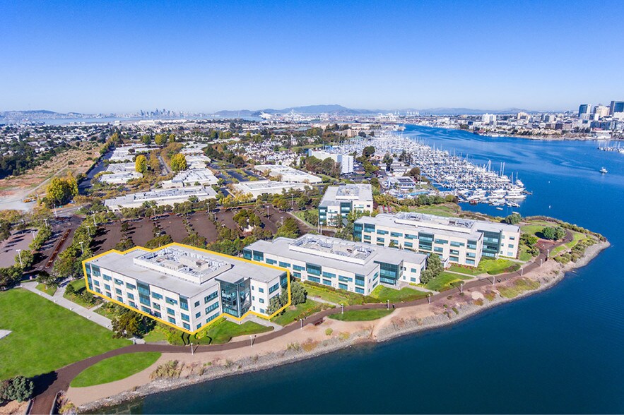 More Photos Of 300 Wind River Way, Alameda Unknown For Lease
