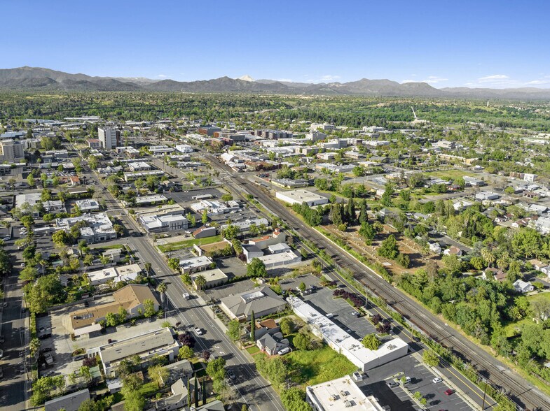 More Photos Of 2179 Court St, Redding Medical For Sale