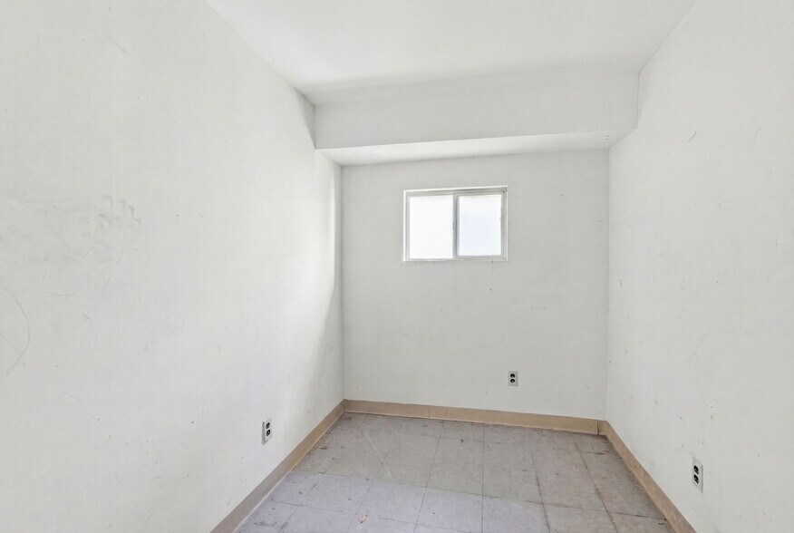 More Photos Of 534 Harvard St, Vineland Warehouse For Sale