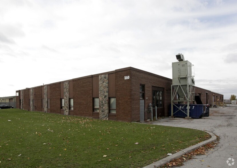 More Photos Of 350 Oakdale Rd, Toronto Manufacturing For Lease