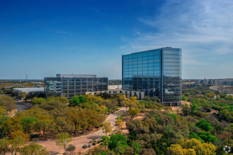 More Photos Of 19100 Ridgewood Pky, San Antonio Office For Lease