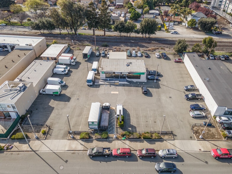 More Photos Of 4241 Peralta Blvd, Fremont Auto Dealership For Lease