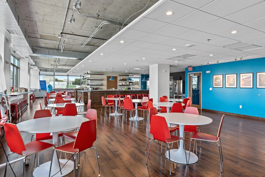 More Photos Of 605 Chestnut St, Chattanooga Loft Creative Space For Lease