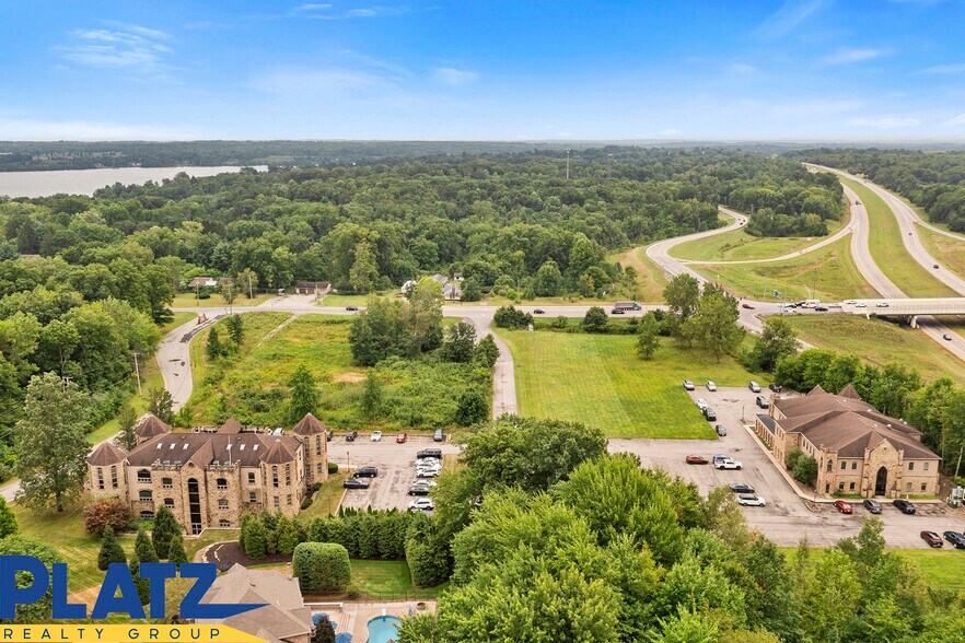 More Photos Of 1170 E Western Reserve Rd, Youngstown Office For Sale