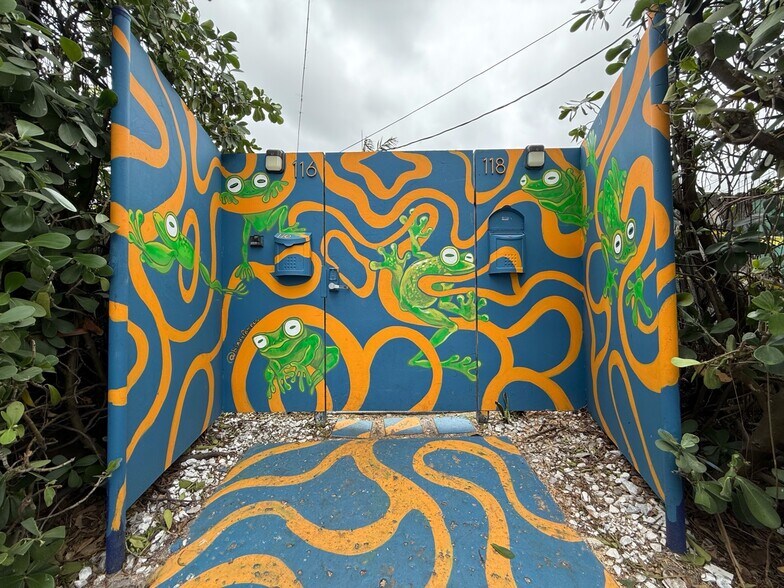 More Photos Of 118 NW 24th St, Miami Land For Sale