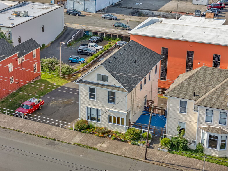 More Photos Of 1178 Franklin Ave, Astoria Office For Sale
