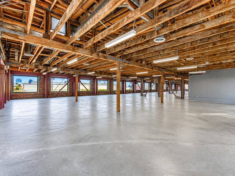 More Photos Of 440 Seaton St, Los Angeles Loft Creative Space For Sale