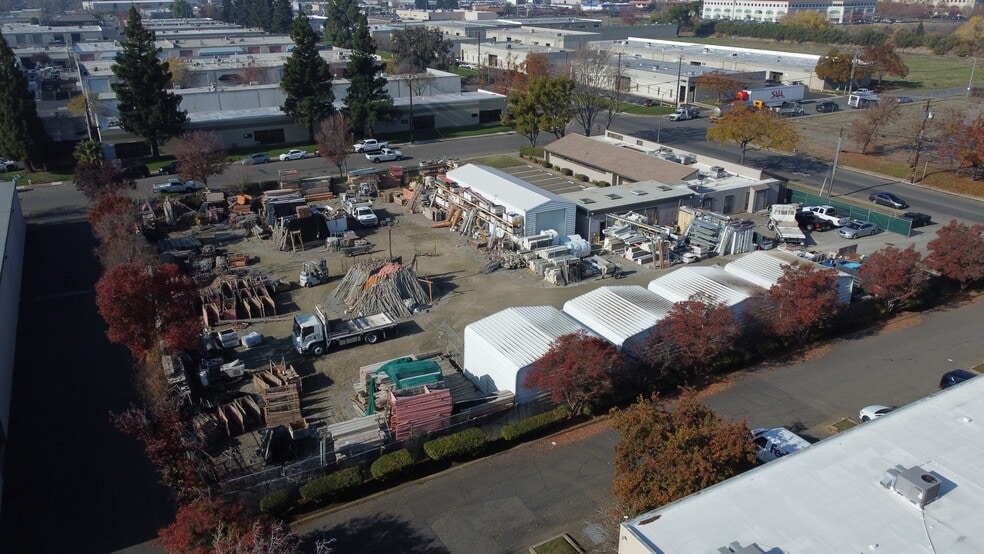 More Photos Of 7050 McComber St, Sacramento Industrial For Sale