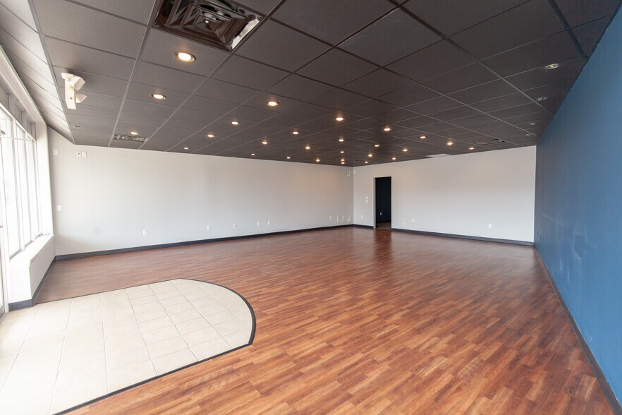 More Photos Of 1068-1078 Route 28, South Yarmouth Freestanding For Lease