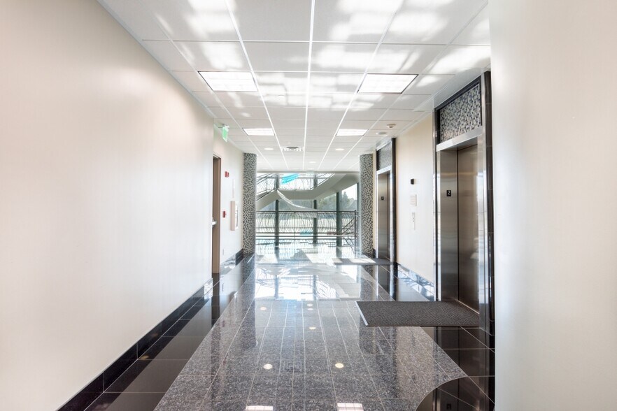 More Photos Of 5929 S Fashion Point Dr, Ogden Medical For Lease