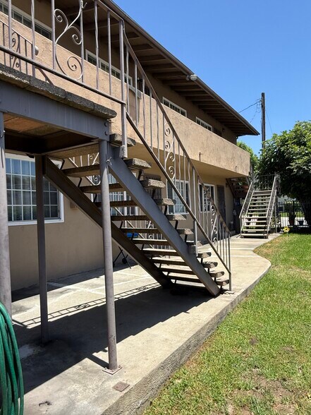 More Photos Of 2445 Winthrop Dr, Alhambra Apartments For Sale