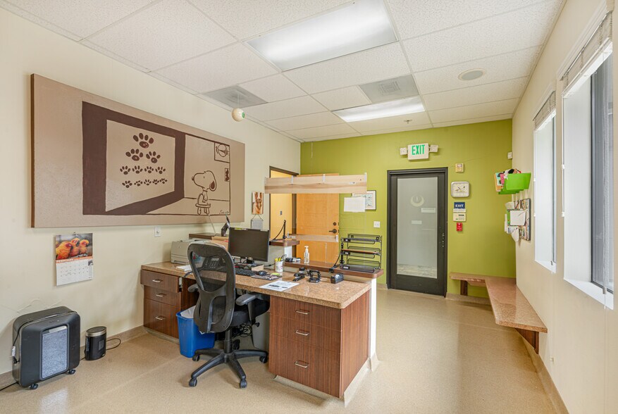 More Photos Of 4863 Old Redwood Hwy, Santa Rosa Office For Sale