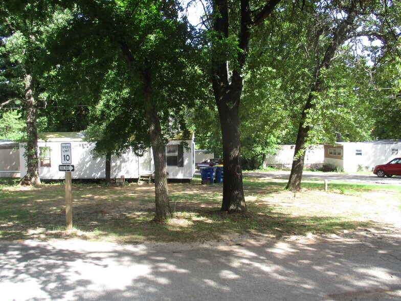 More Photos Of 1401 N Choctaw Rd, Choctaw Manufactured Housing Mobile Home Park For Sale