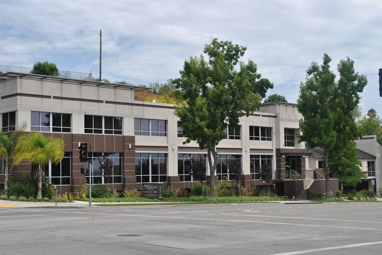 Primary Photo Of 482 N Rosemead Blvd, Pasadena Office For Lease