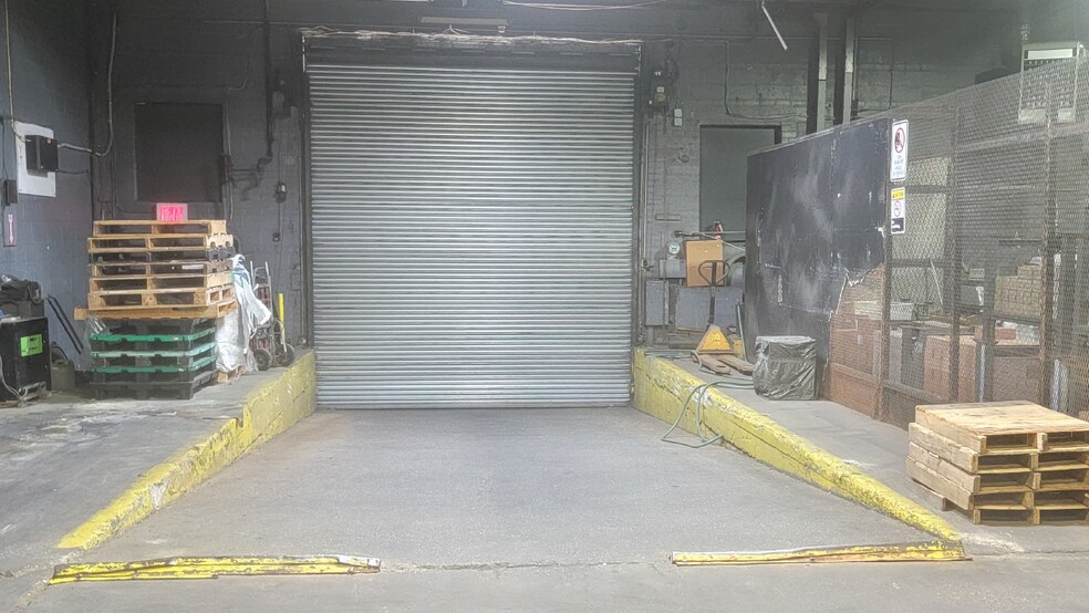 More Photos Of 253-257 Meserole St, Brooklyn Warehouse For Sale