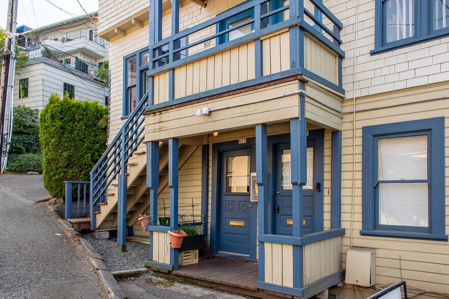 More Photos Of 2308-2326 SW Osage St, Portland Apartments For Sale