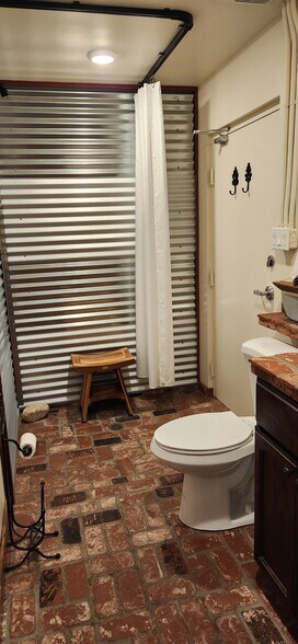 More Photos Of 5209 Lake Isabella Blvd, Lake Isabella Storefront Retail Residential For Sale