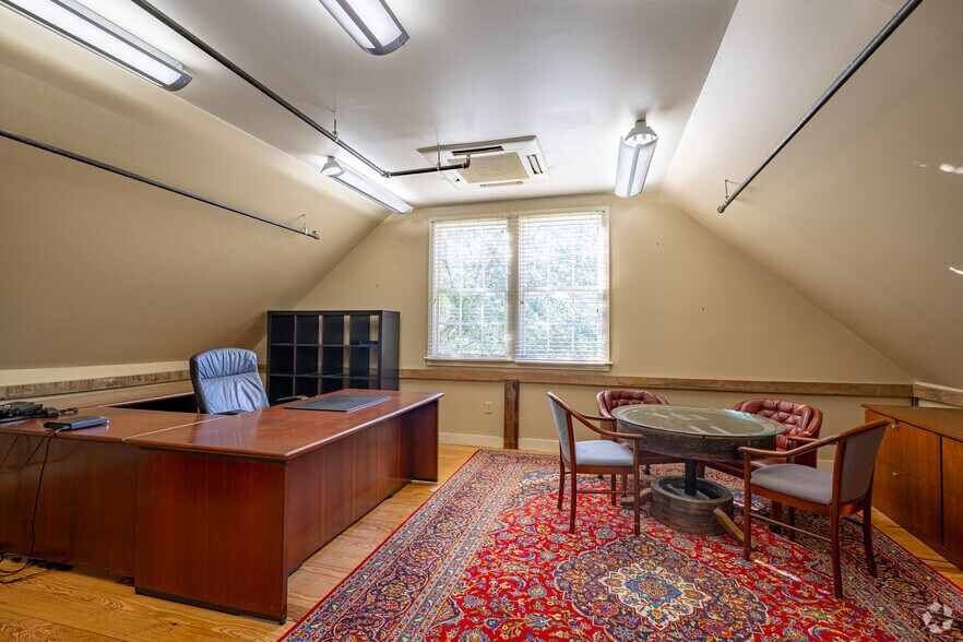 More Photos Of 870 High St, Chestertown Unknown For Sale