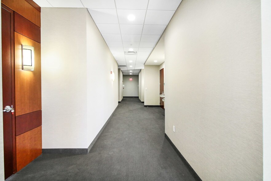 More Photos Of 4848 Coconut Creek Pky, Coconut Creek Medical For Lease