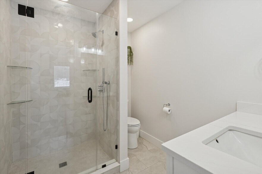 More Photos Of 8370 Lakeview Rd, Alanson Winery Vineyard For Sale