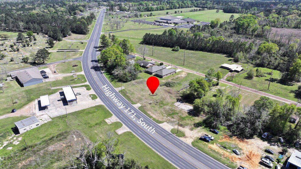More Photos Of 1128 E 1st St, Deridder Land For Sale