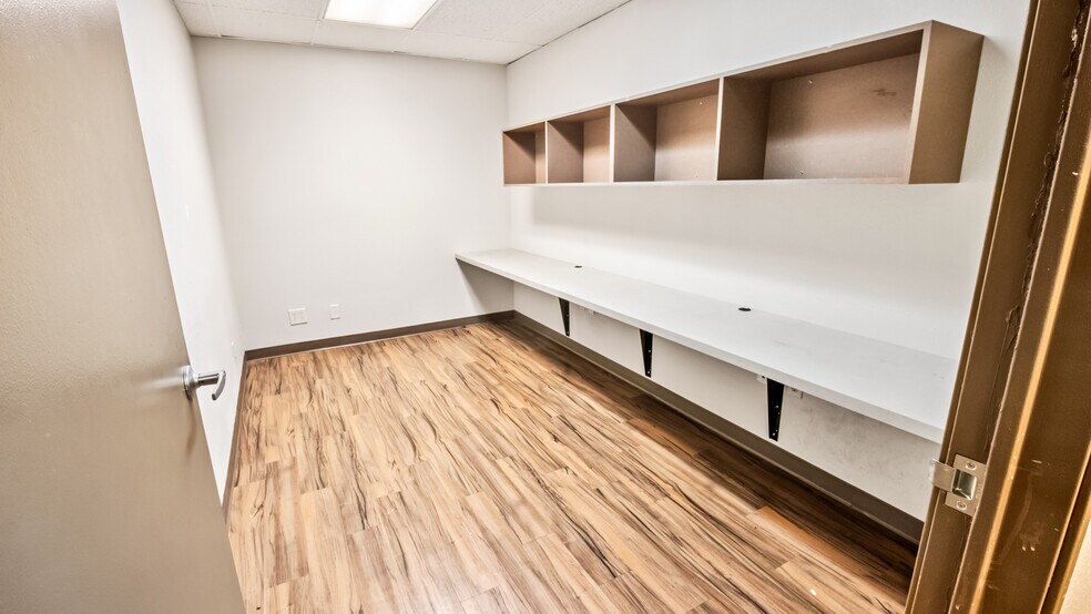 More Photos Of 5500 Atherton St, Long Beach Medical For Lease