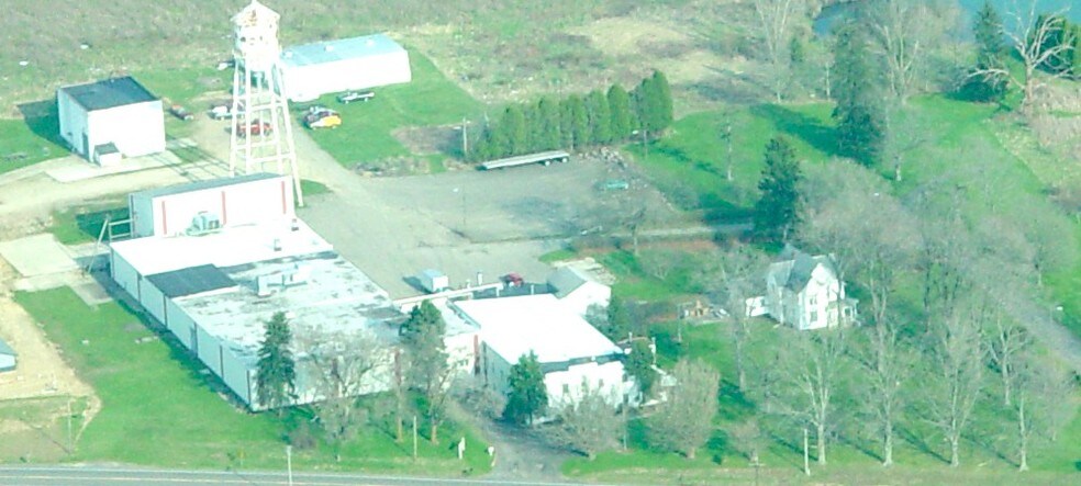 Primary Photo Of 13246 Wooster Rd, Mount Vernon Warehouse For Lease