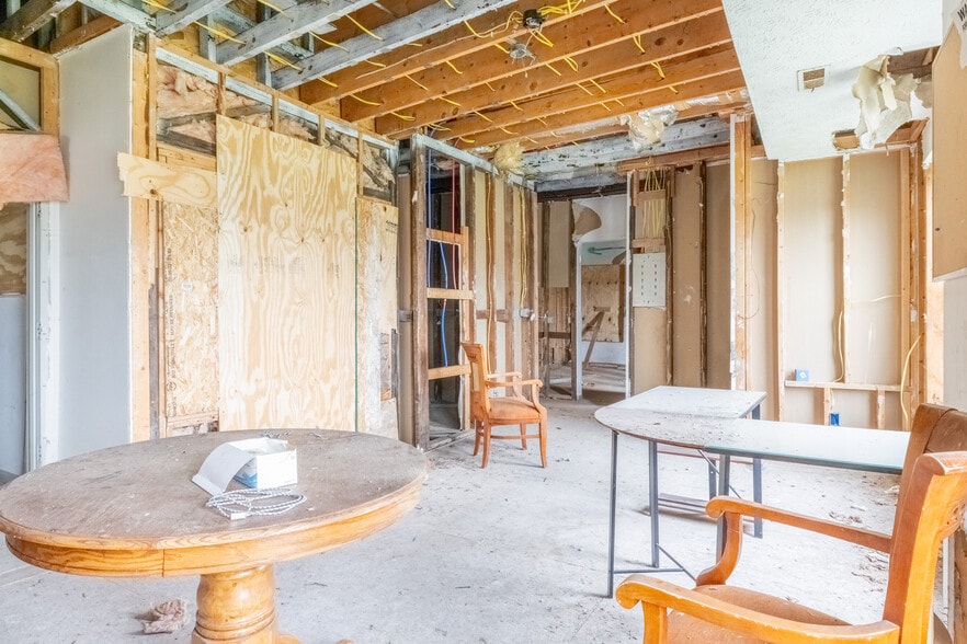 More Photos Of 6928 Superior Ave, Cleveland Apartments For Sale