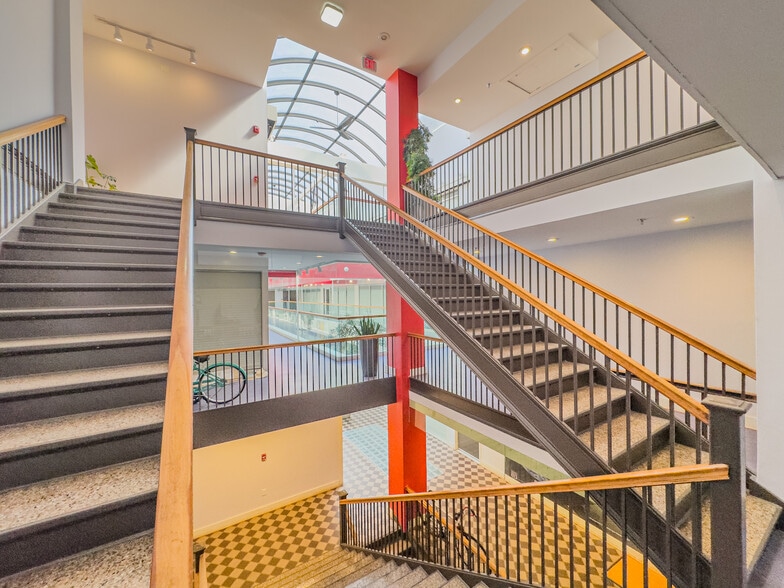 More Photos Of 110 Campbell Ave SW, Roanoke Apartments For Sale