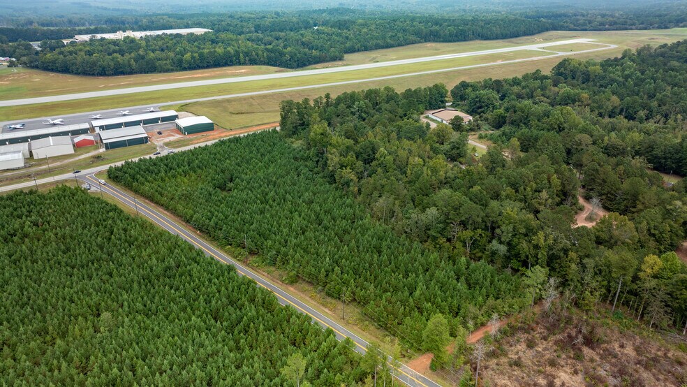 More Photos Of 2640 Union Point Highway, Greensboro Land For Sale