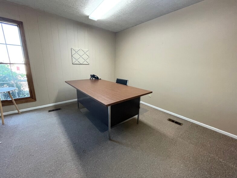 More Photos Of 1925 S Main St, Bloomington Rehabilitation Center For Sale