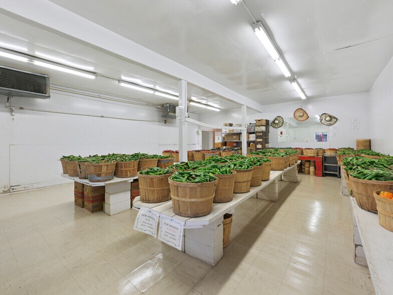 More Photos Of 2889 C Rd, Grand Junction Specialty For Sale