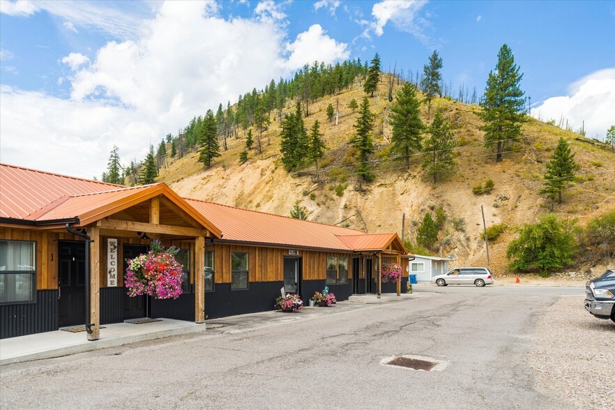 More Photos Of 89 Mullan W, Superior Apartments For Sale