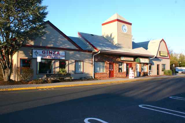 More Photos Of 821-901 W Park Ave, Ocean Storefront Retail Office For Lease