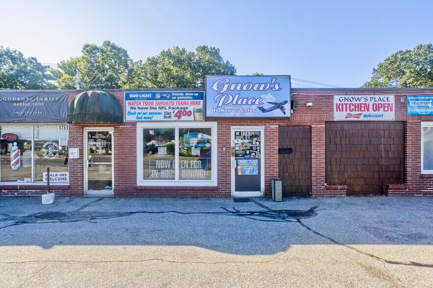 More Photos Of 1747-1755 Westover Rd, Chicopee Storefront For Sale