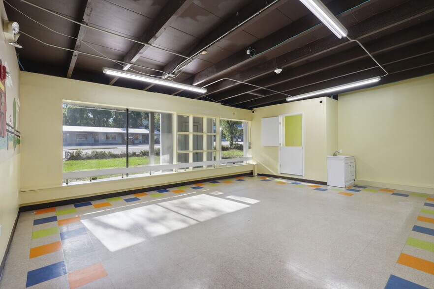 More Photos Of 346 N Volusia Ave, Orange City Office For Lease